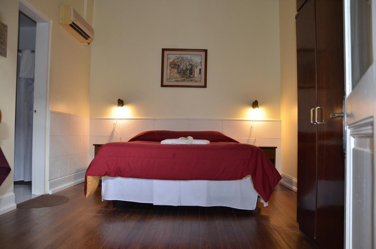 Hotel Romi Колония-дель-Сакраменто Экстерьер фото